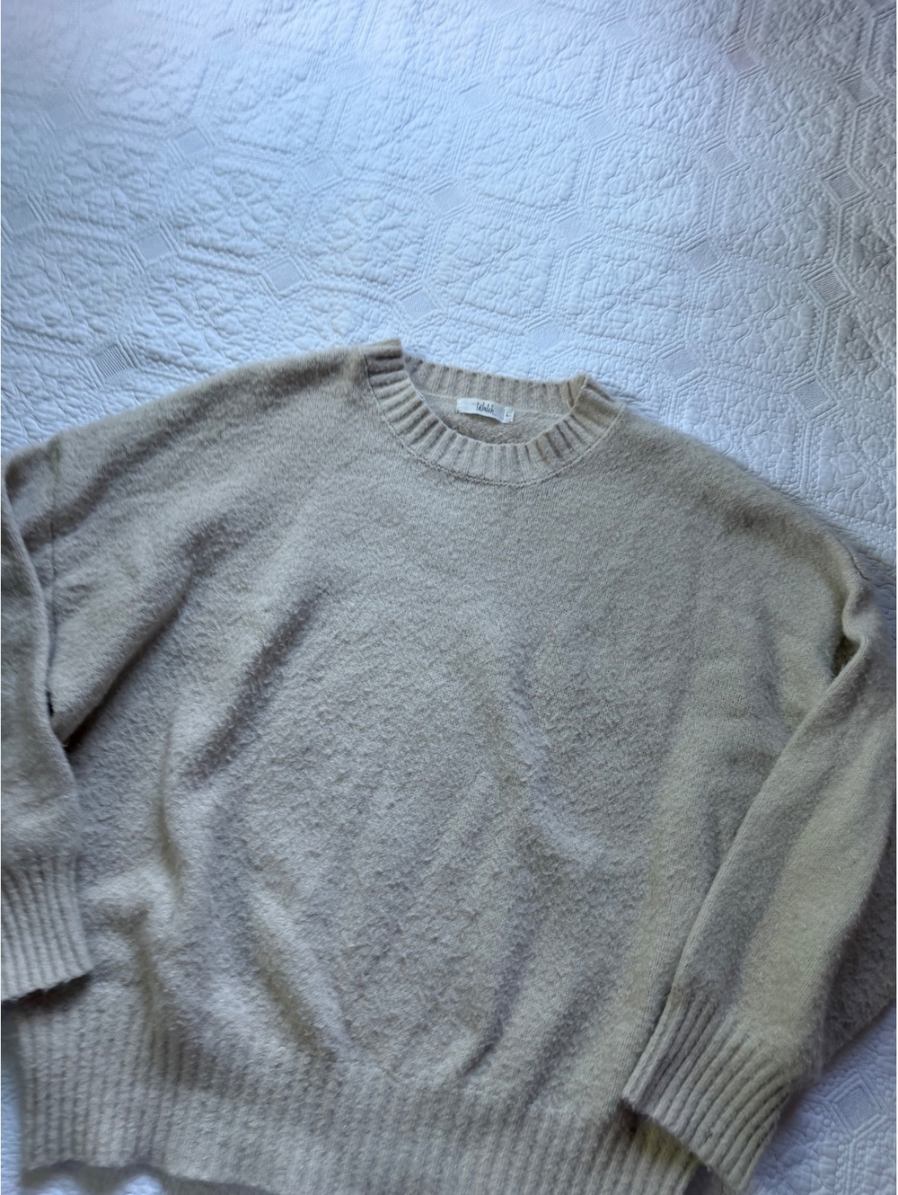 Beige Women's Crewneck Sweater Size Large Beige
